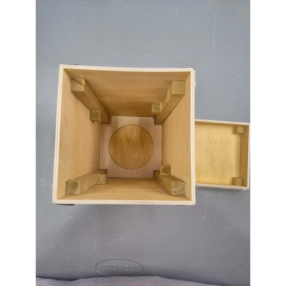 Monkey 47 Gin Wooden Crate Gift Box Schwarzwald Dry Gin Wild Animal Presentation